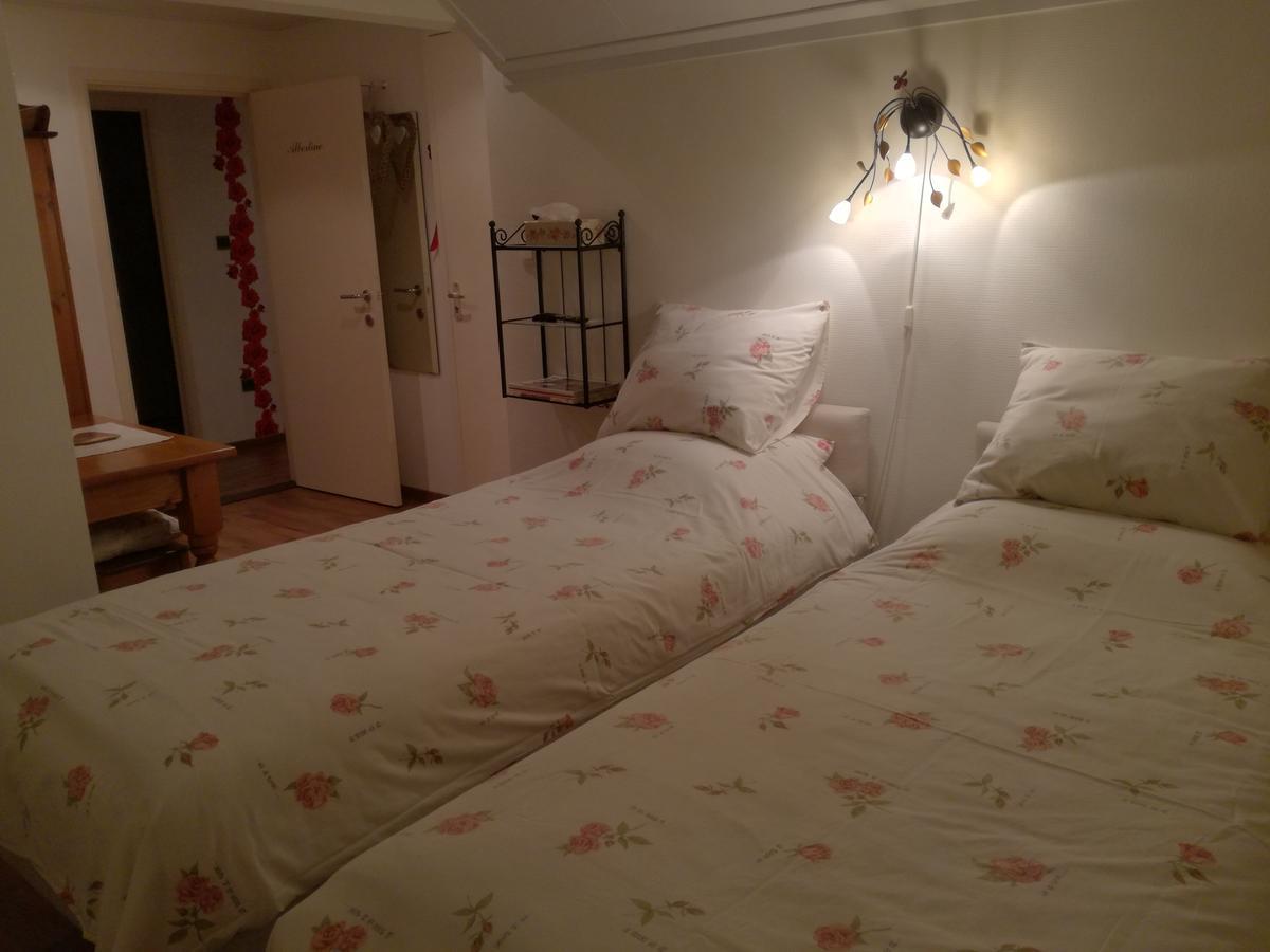 La Rose Bed & Breakfast NeerNeerpelt Exterior foto